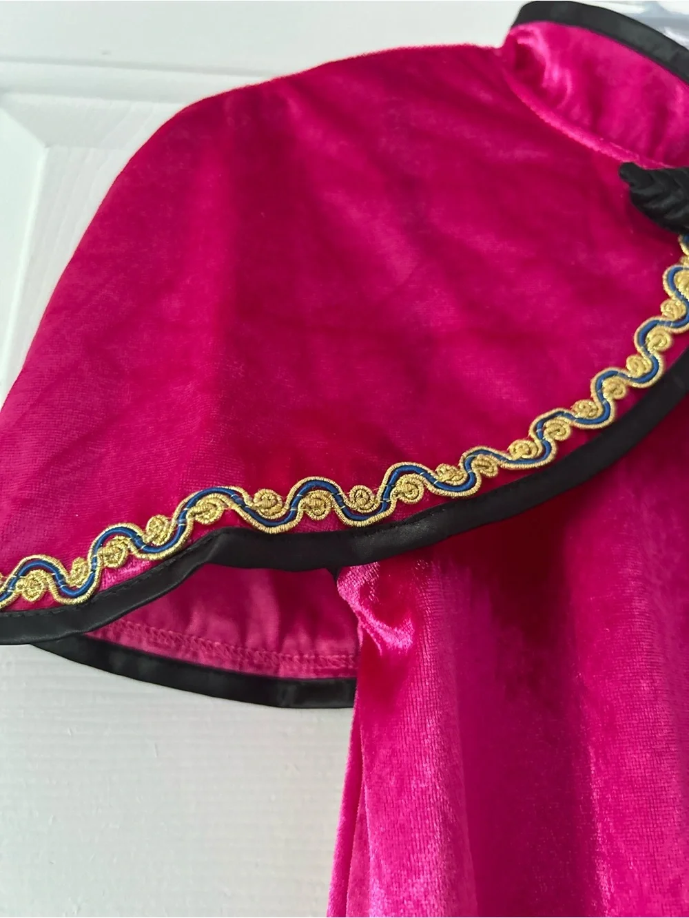 Little adventures alpine princess cloak size L/XL 5-9 years pink Anna inspired